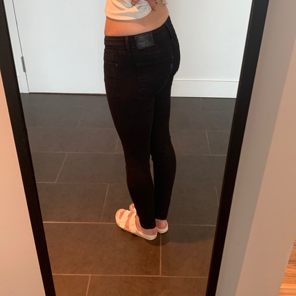 LEVI’S 711 Mid Rise Skinny Jeans - Picture 8 of 8